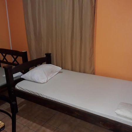 Hotel Latino サンホセ エクステリア 写真
