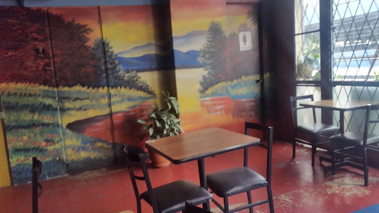 Hotel Latino サンホセ エクステリア 写真